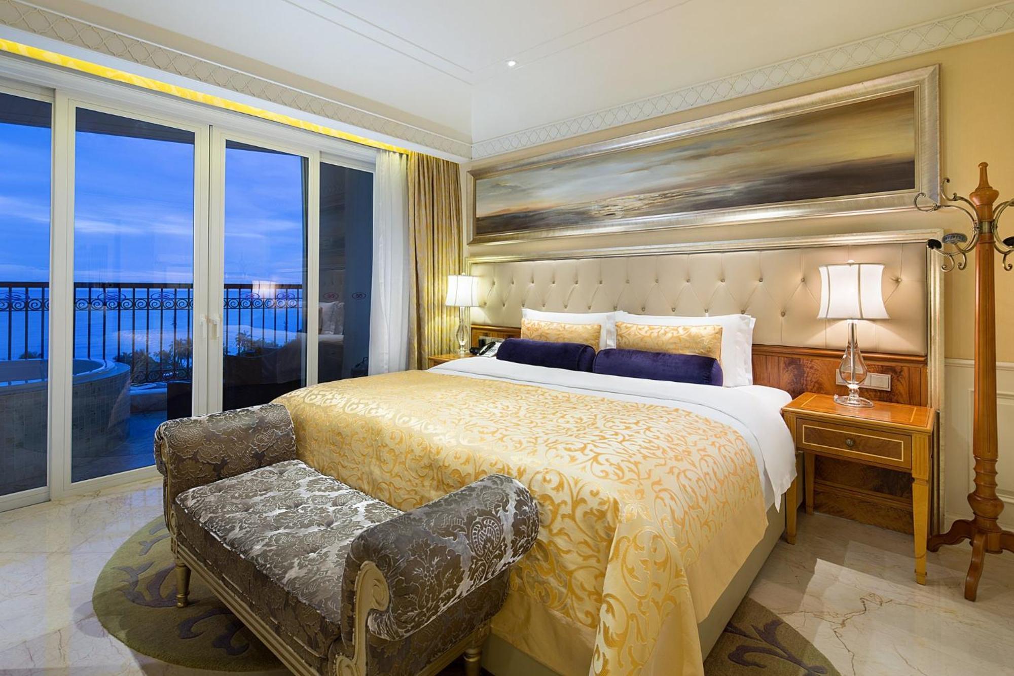 Crowne Plaza Resort Sanya Bay By Ihg Exteriör bild